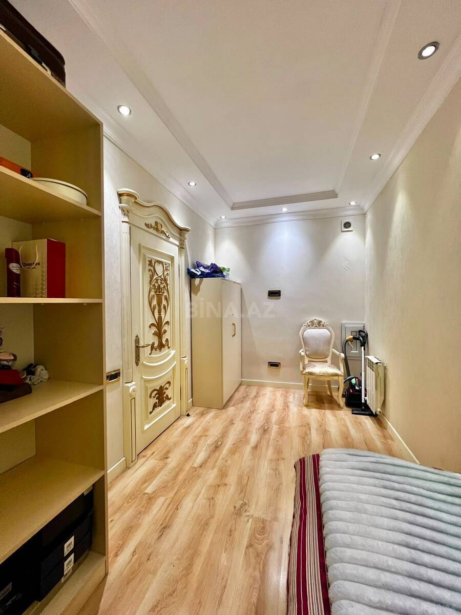 6 otaqlı Yeni tikili, Əhmədli m., Bakı