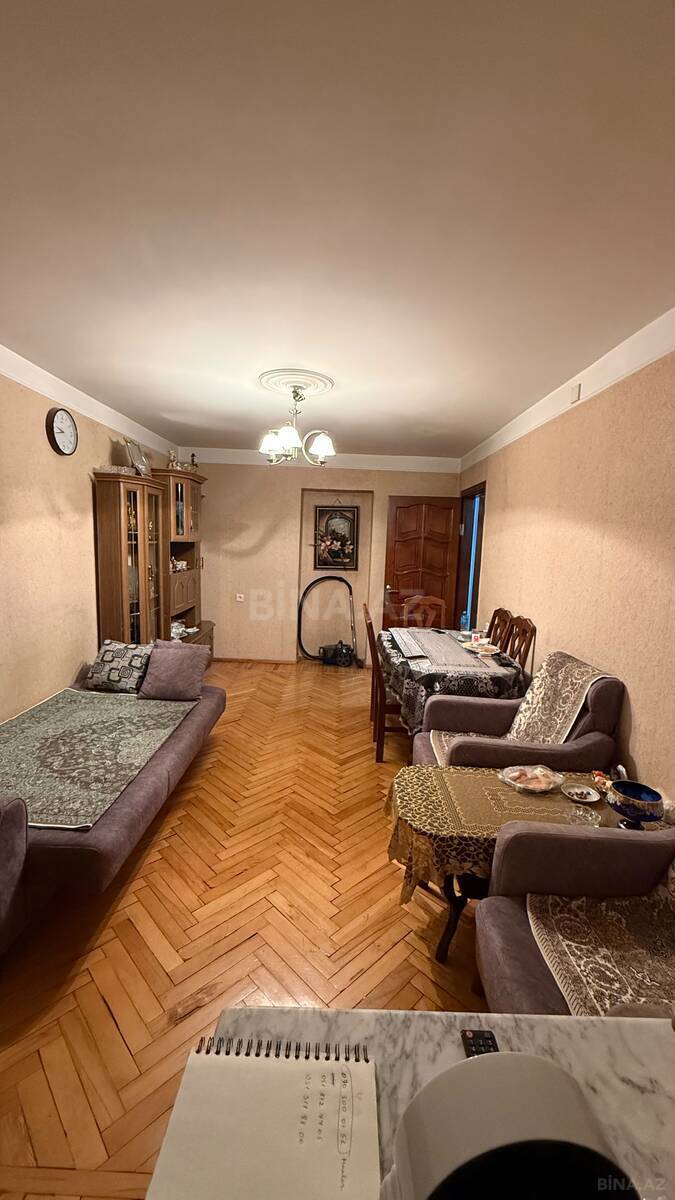 3 otaqlı Köhnə tikili, Əhmədli q., Bakı