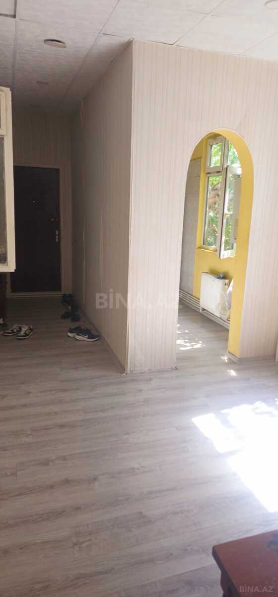 4 otaqlı Köhnə tikili, 28 May m., Bakı
