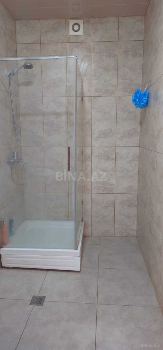 4 otaqlı Köhnə tikili, 28 May m., Bakı
