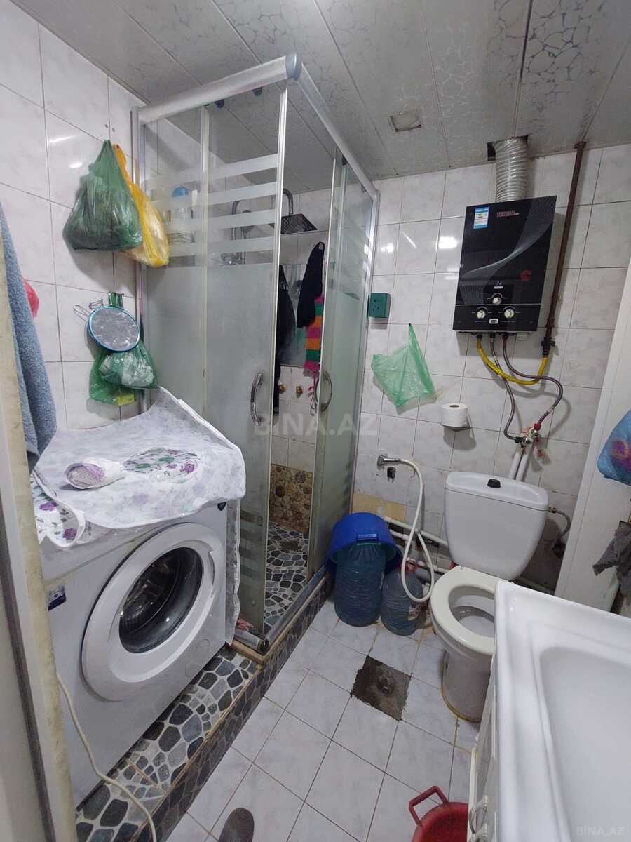 2 otaqlı Köhnə tikili, Neftçilər m., Bakı