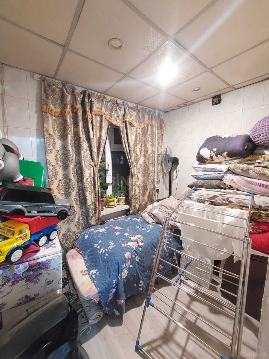 2 otaqlı Köhnə tikili, Neftçilər m., Bakı