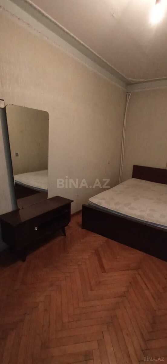 2 otaqlı Köhnə tikili, Bakıxanov q., Bakı