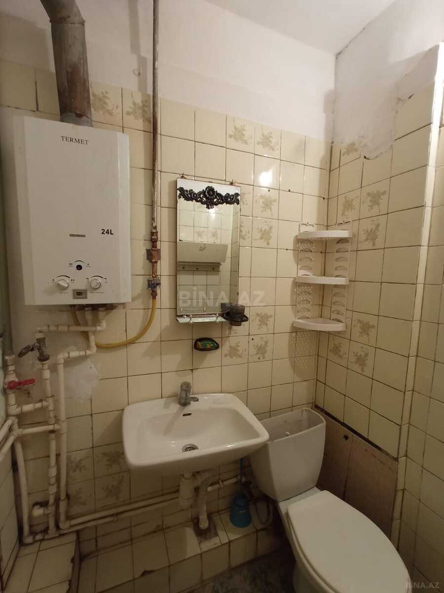2 otaqlı Köhnə tikili, Bakıxanov q., Bakı