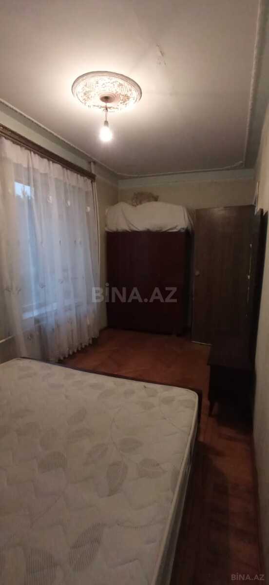 2 otaqlı Köhnə tikili, Bakıxanov q., Bakı