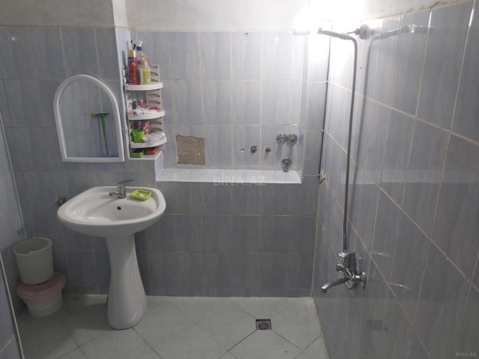 3 otaqlı Həyət evi/Bağ evi, Binəqədi q., Bakı