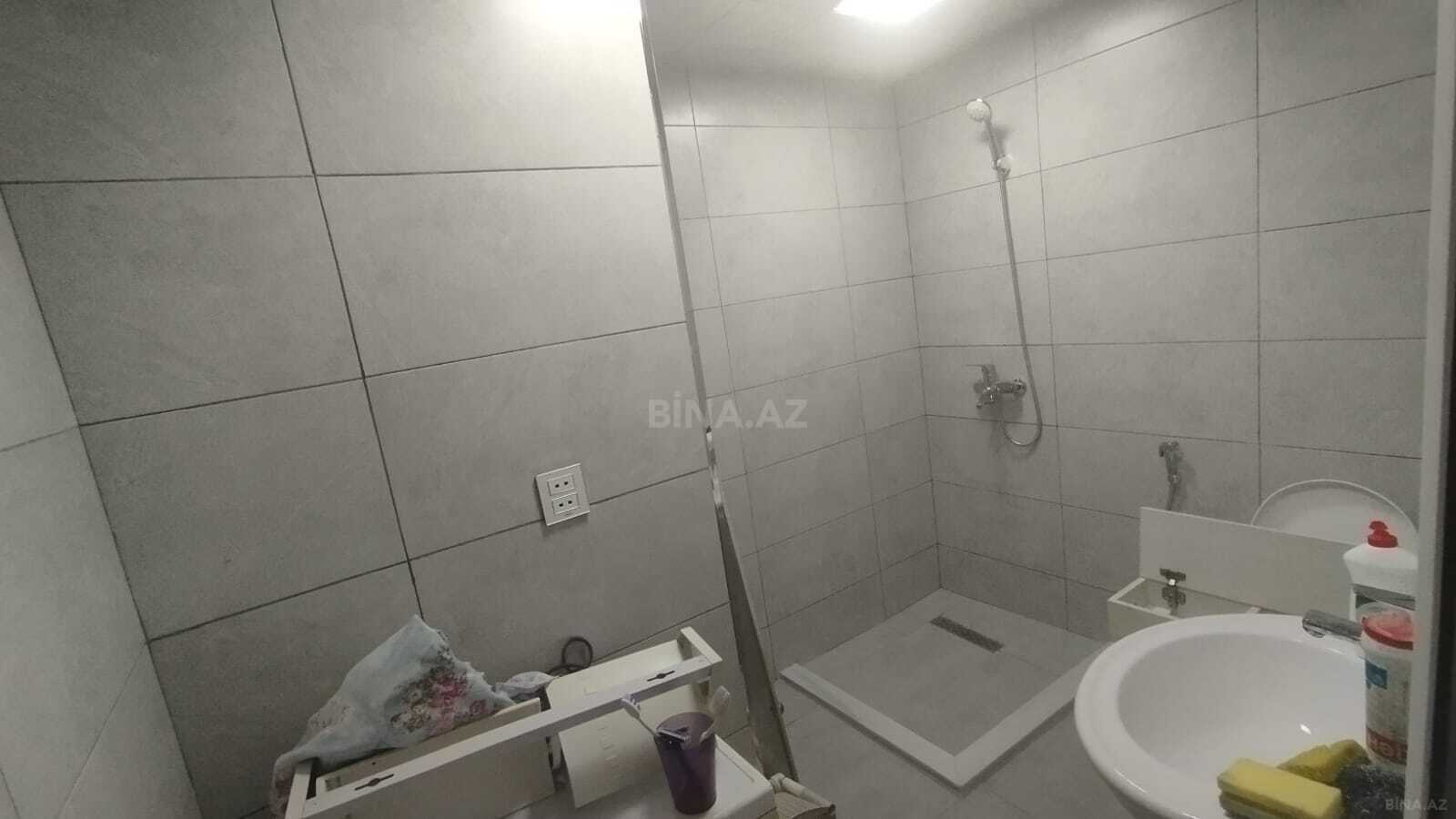 1 otaqlı Köhnə tikili, Elmlər Akademiyası m., Bakı