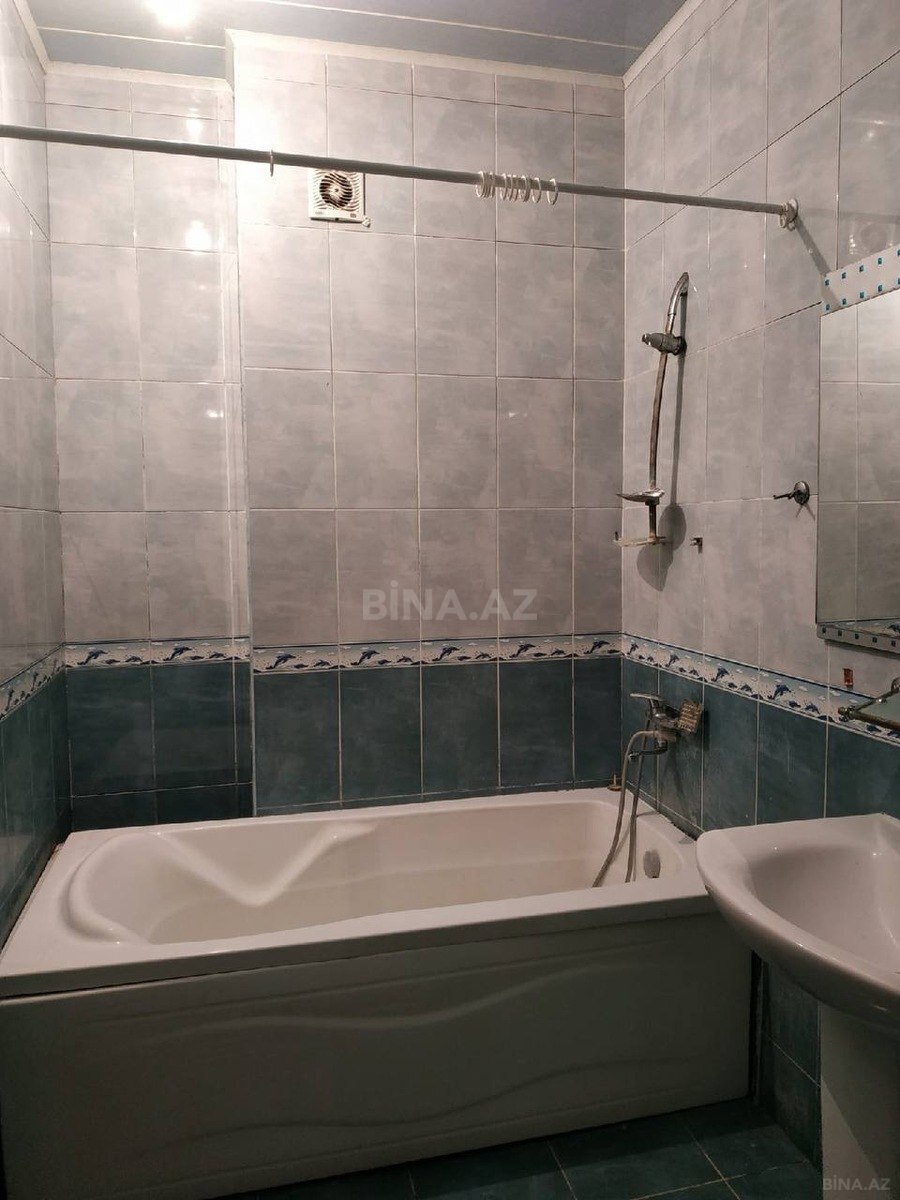 3 otaqlı Köhnə tikili, 8-ci kilometr q., Bakı
