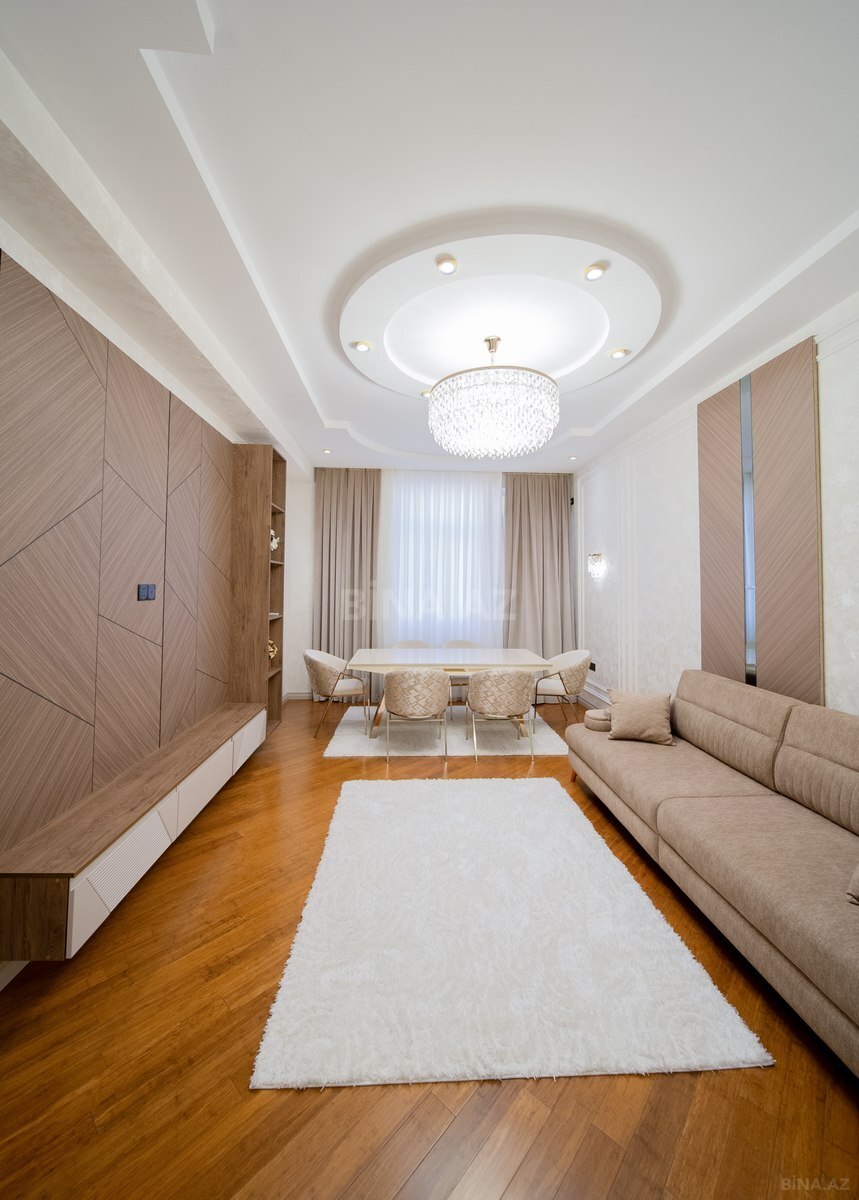 4 otaqlı Yeni tikili, 8 Noyabr m., Bakı