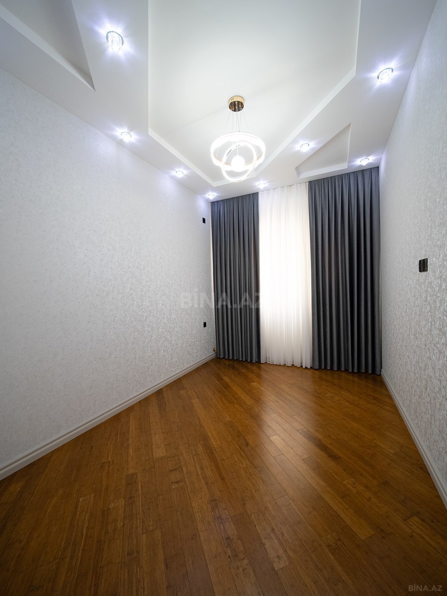 4 otaqlı Yeni tikili, 8 Noyabr m., Bakı