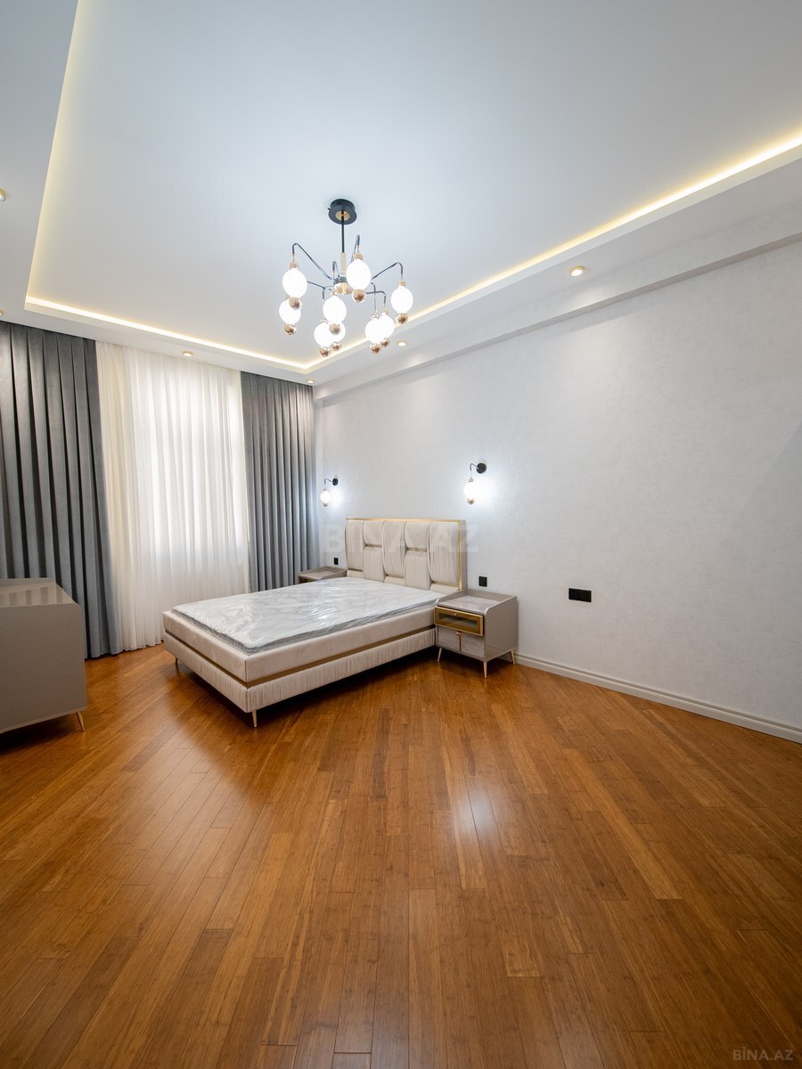4 otaqlı Yeni tikili, 8 Noyabr m., Bakı