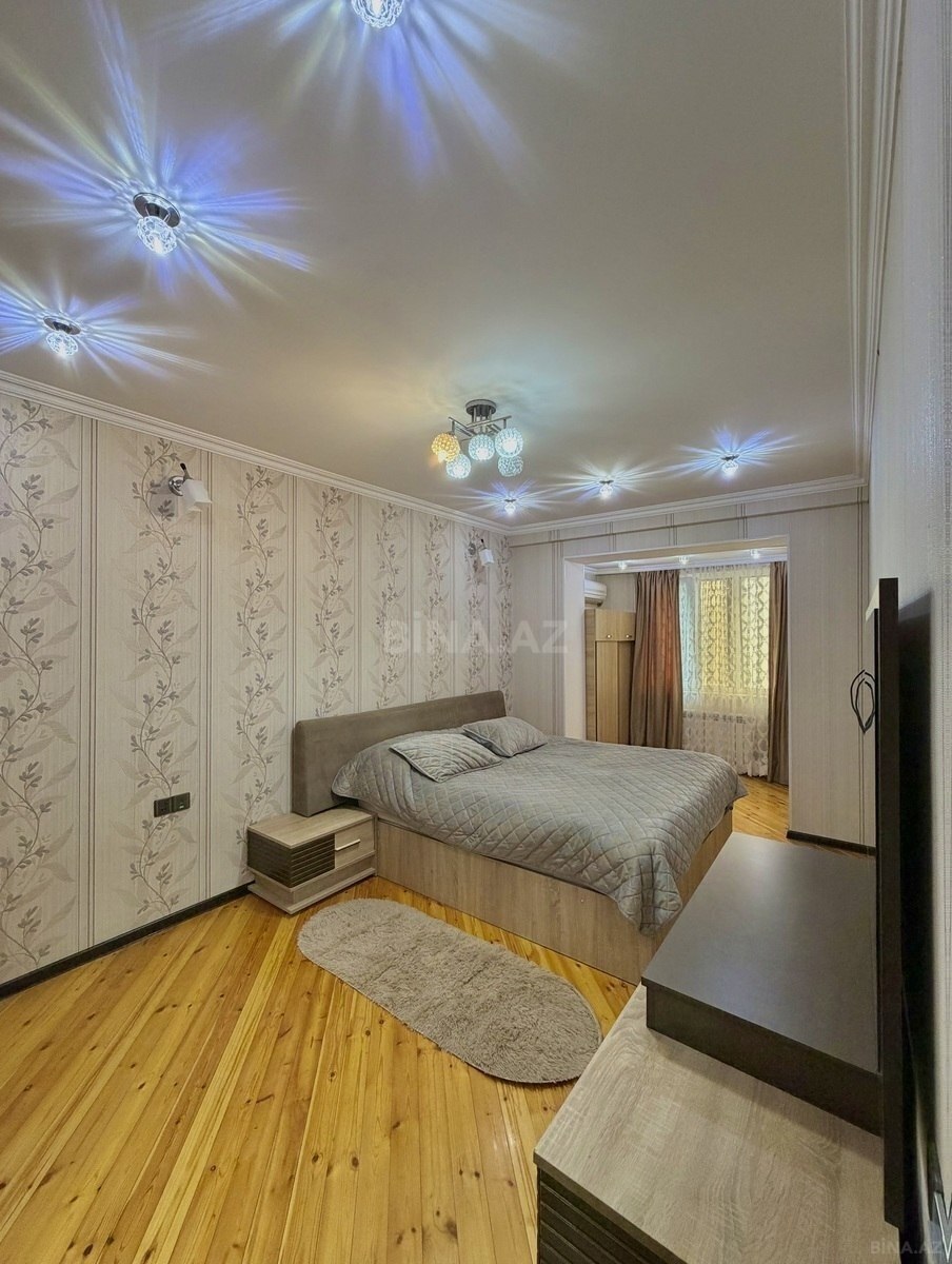 2 otaqlı Köhnə tikili, 28 May m., Bakı