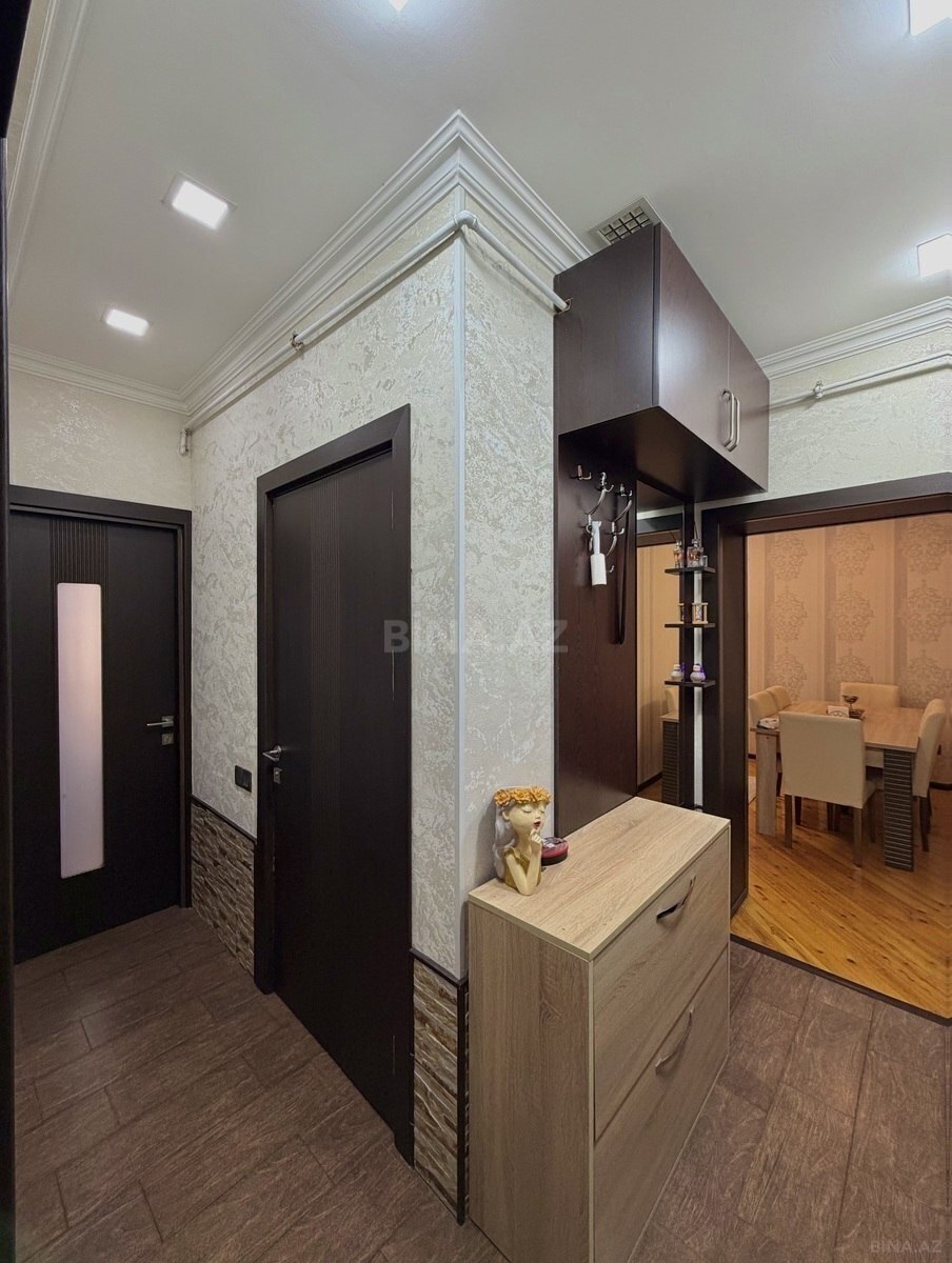 2 otaqlı Köhnə tikili, 28 May m., Bakı