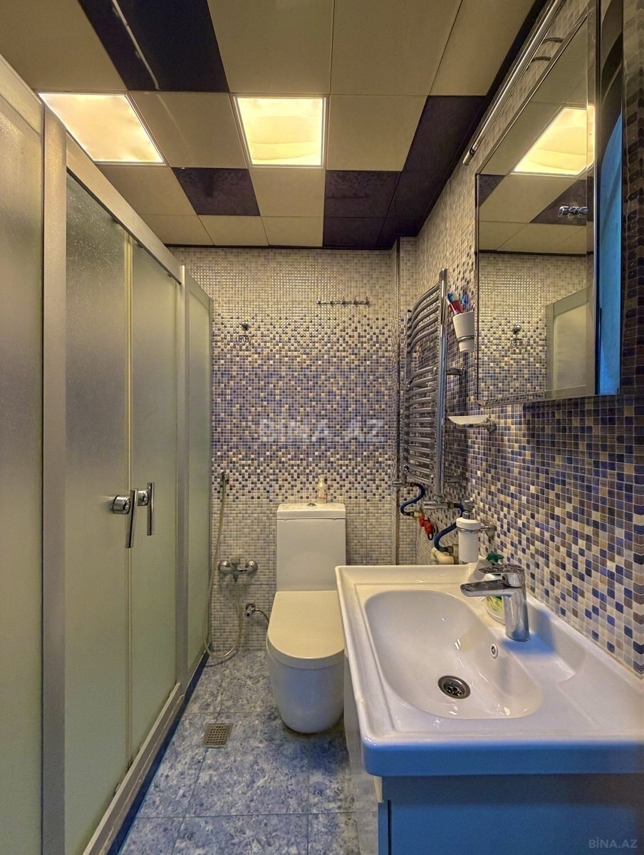 2 otaqlı Köhnə tikili, 28 May m., Bakı