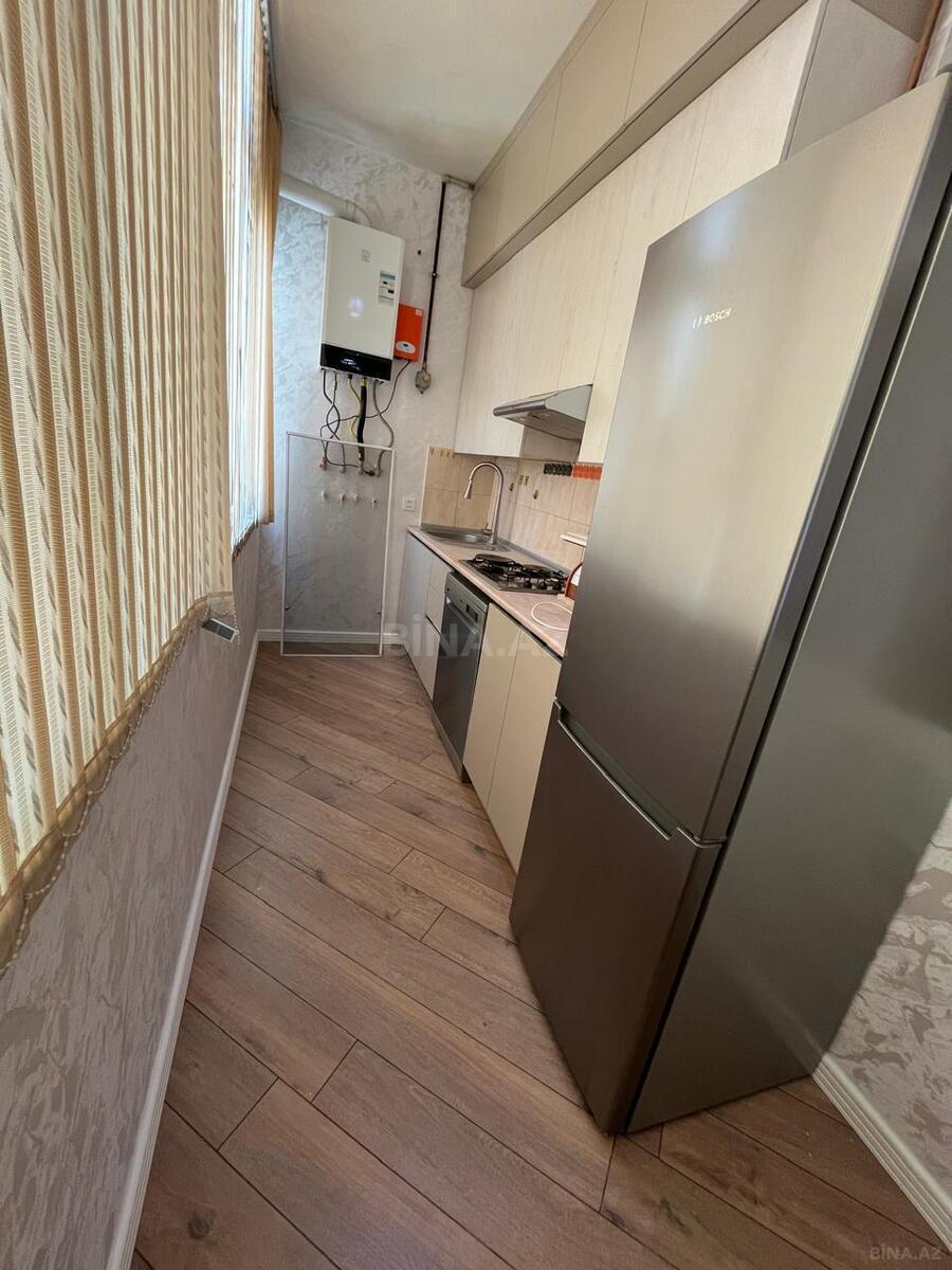 3 otaqlı Yeni tikili, İnşaatçılar m., Bakı