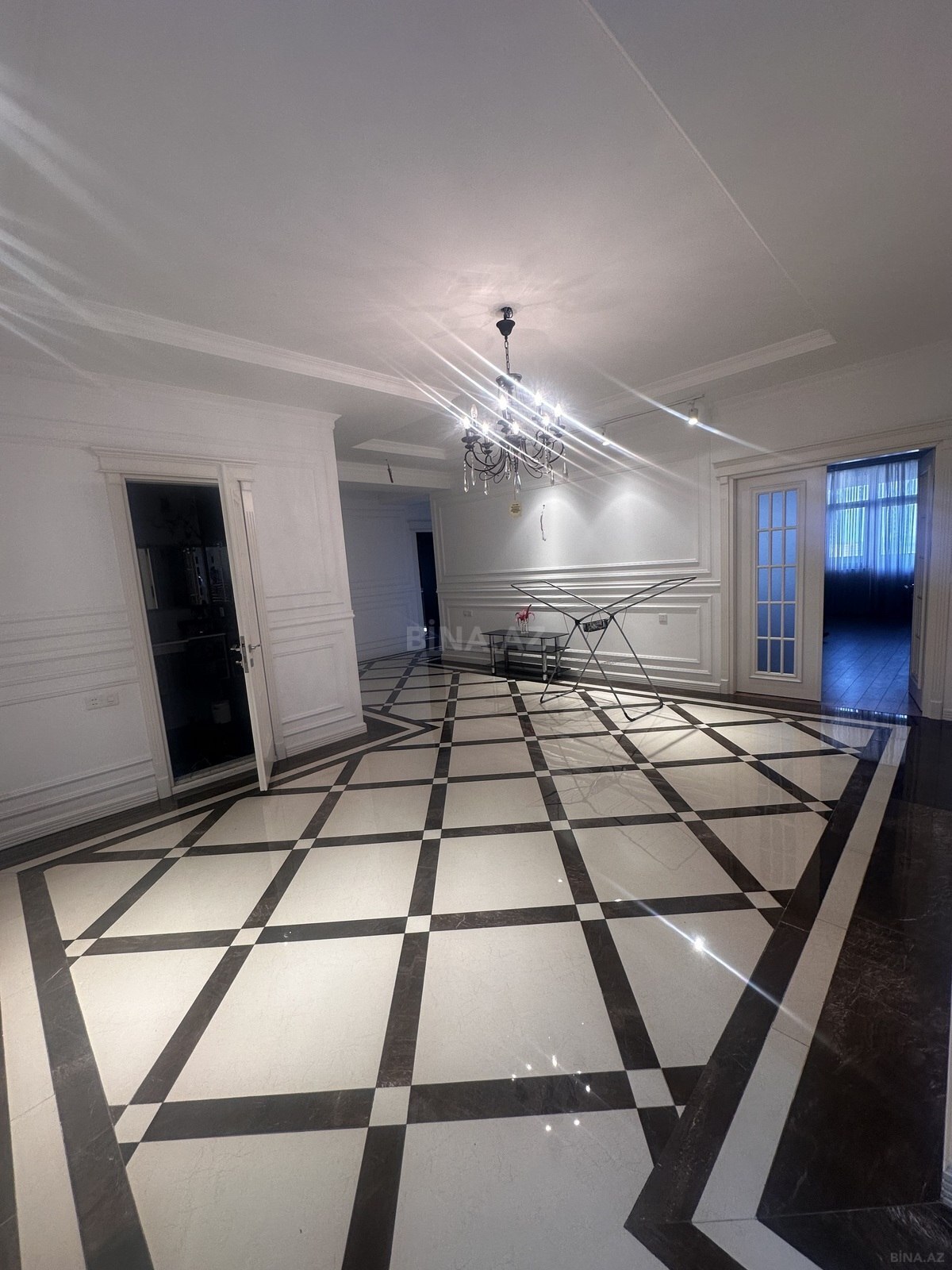 3 otaqlı Yeni tikili, Avtovağzal m., Bakı