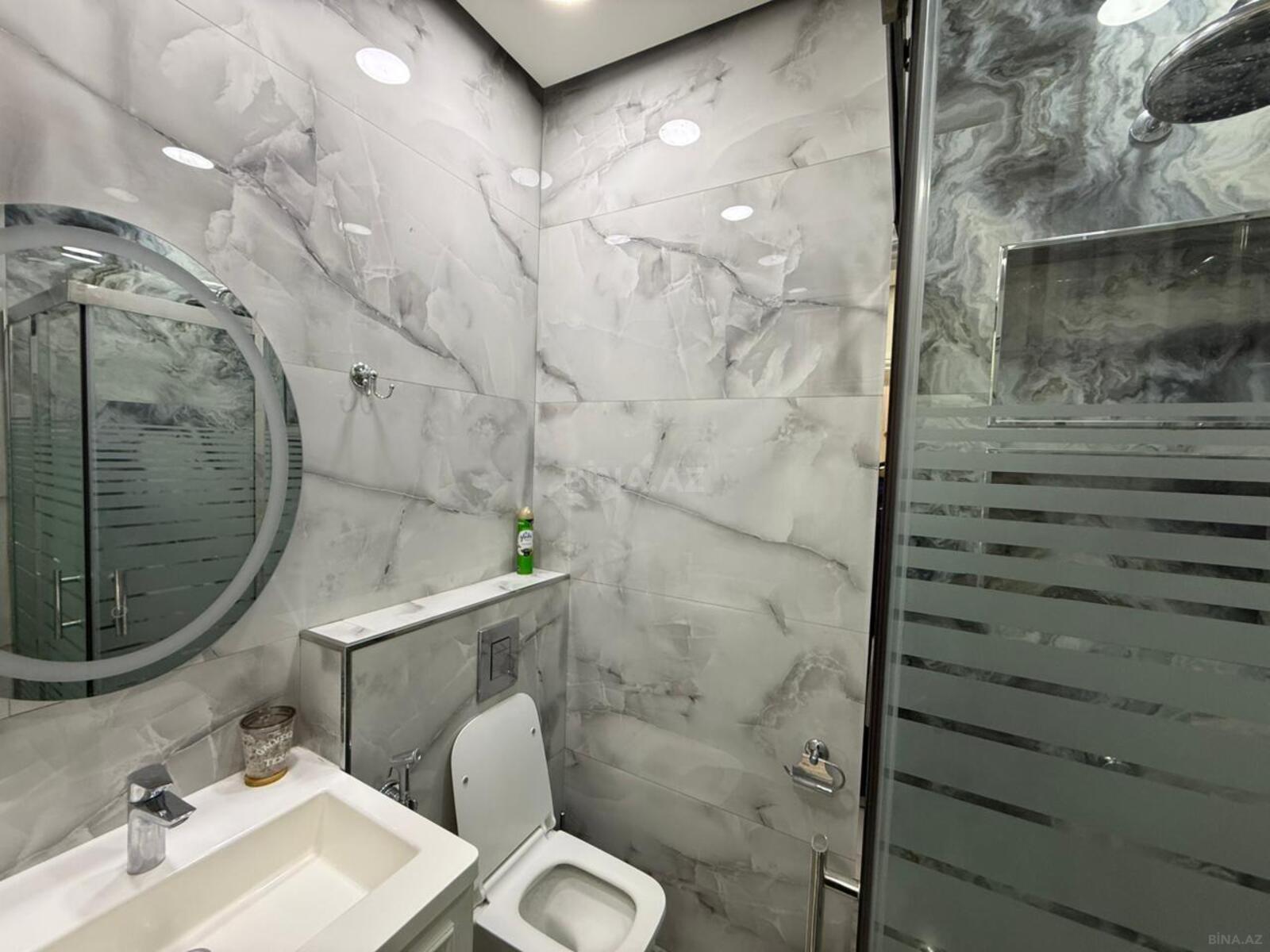 4 otaqlı Yeni tikili, 8 Noyabr m., Bakı