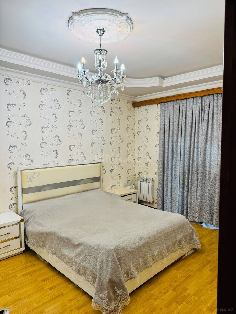 3 otaqlı Köhnə tikili, Neftçilər m., Bakı