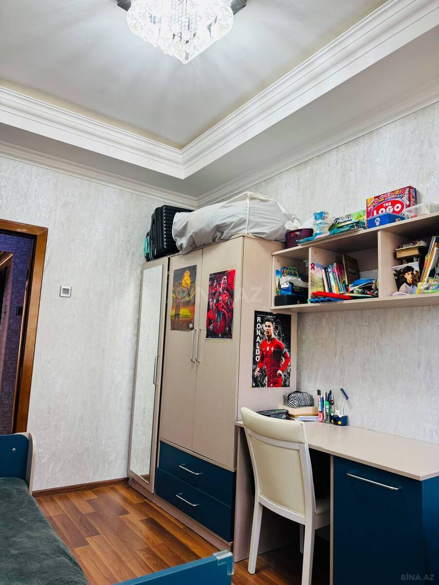 3 otaqlı Köhnə tikili, Neftçilər m., Bakı