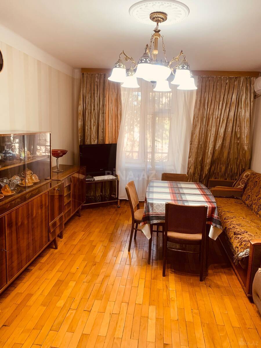 3 otaqlı Köhnə tikili, İçəri Şəhər m., Bakı