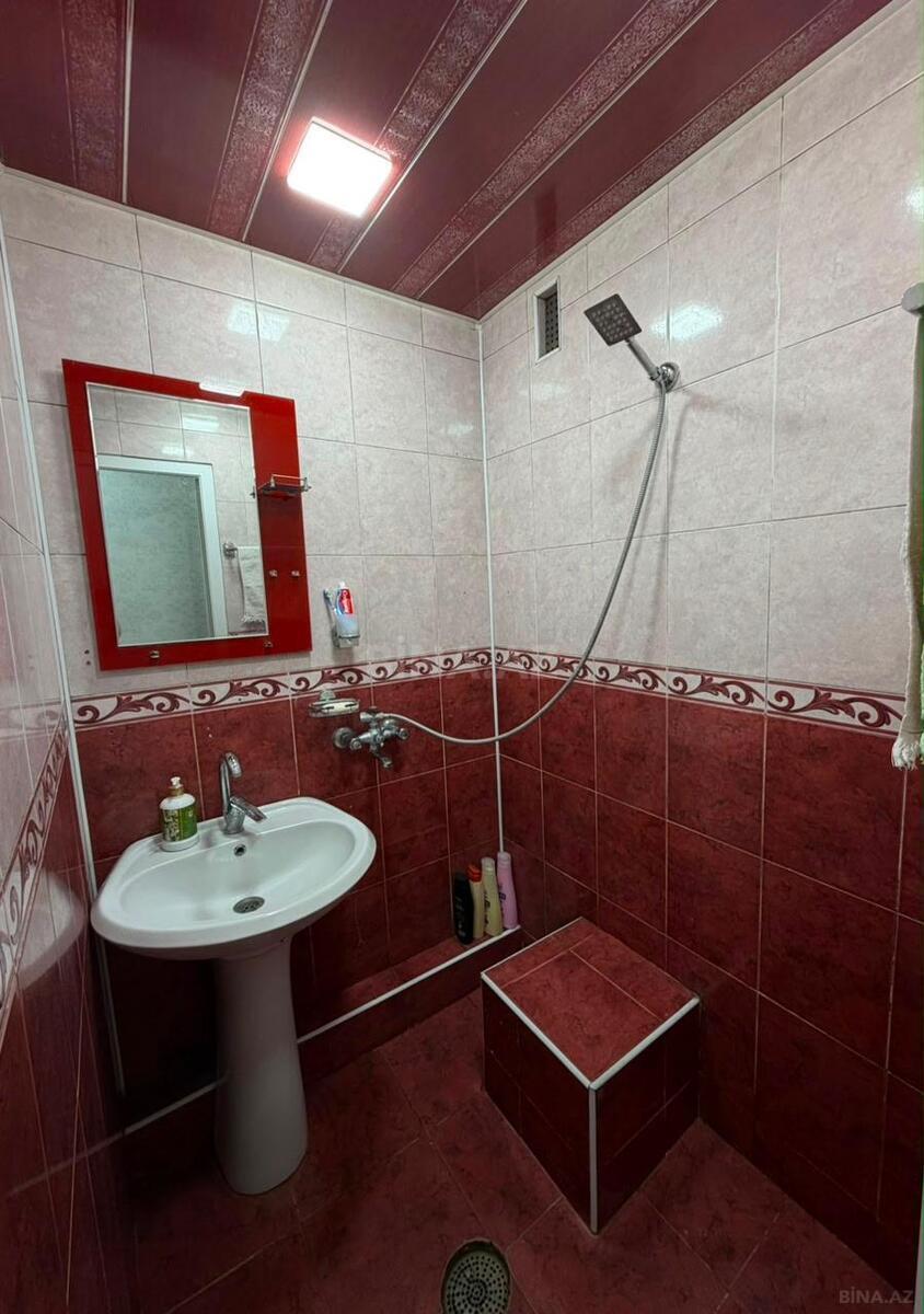 2 otaqlı Köhnə tikili, Xalqlar Dostluğu m., Bakı