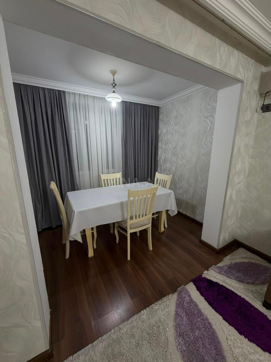 2 otaqlı Köhnə tikili, Xalqlar Dostluğu m., Bakı