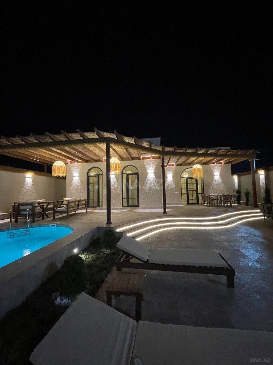 4 otaqlı Həyət evi/Bağ evi, Buzovna q., Bakı