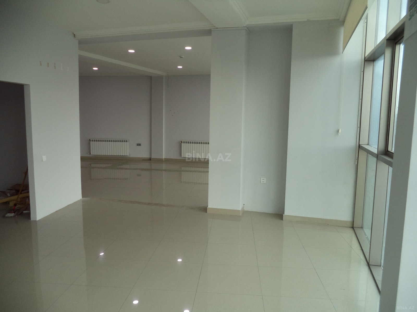 12 otaqlı Ofis, Şah İsmayıl Xətai m., Bakı
