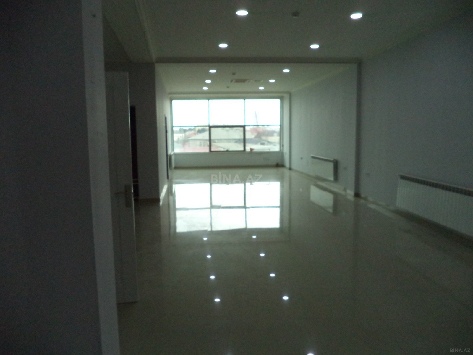 12 otaqlı Ofis, Şah İsmayıl Xətai m., Bakı