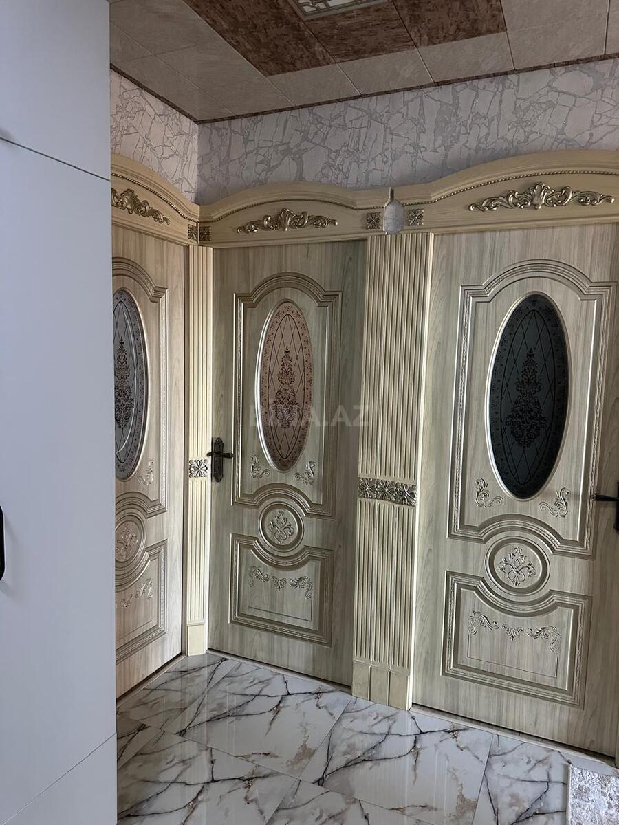 3 otaqlı Köhnə tikili, Həzi Aslanov q., Bakı