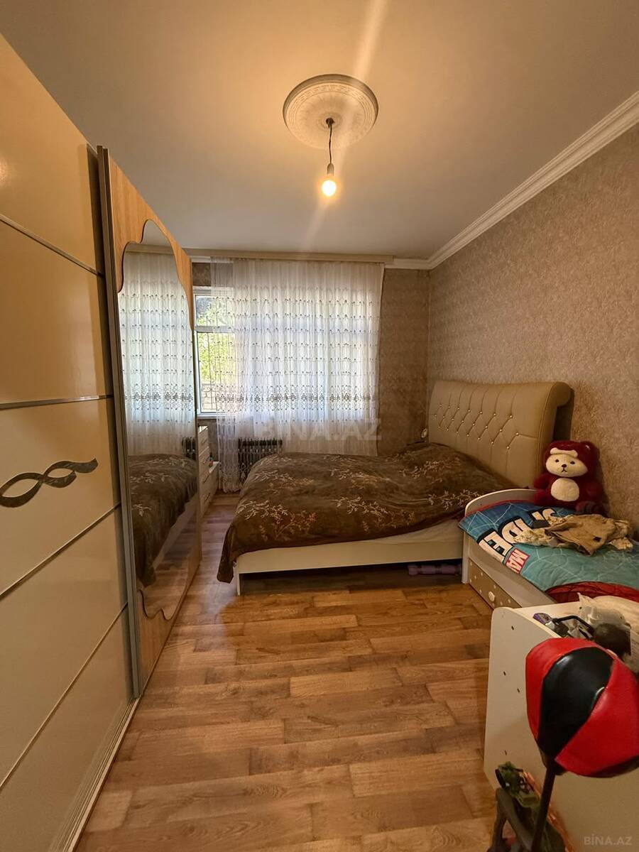 2 otaqlı Köhnə tikili, Memar Əcəmi m., Bakı