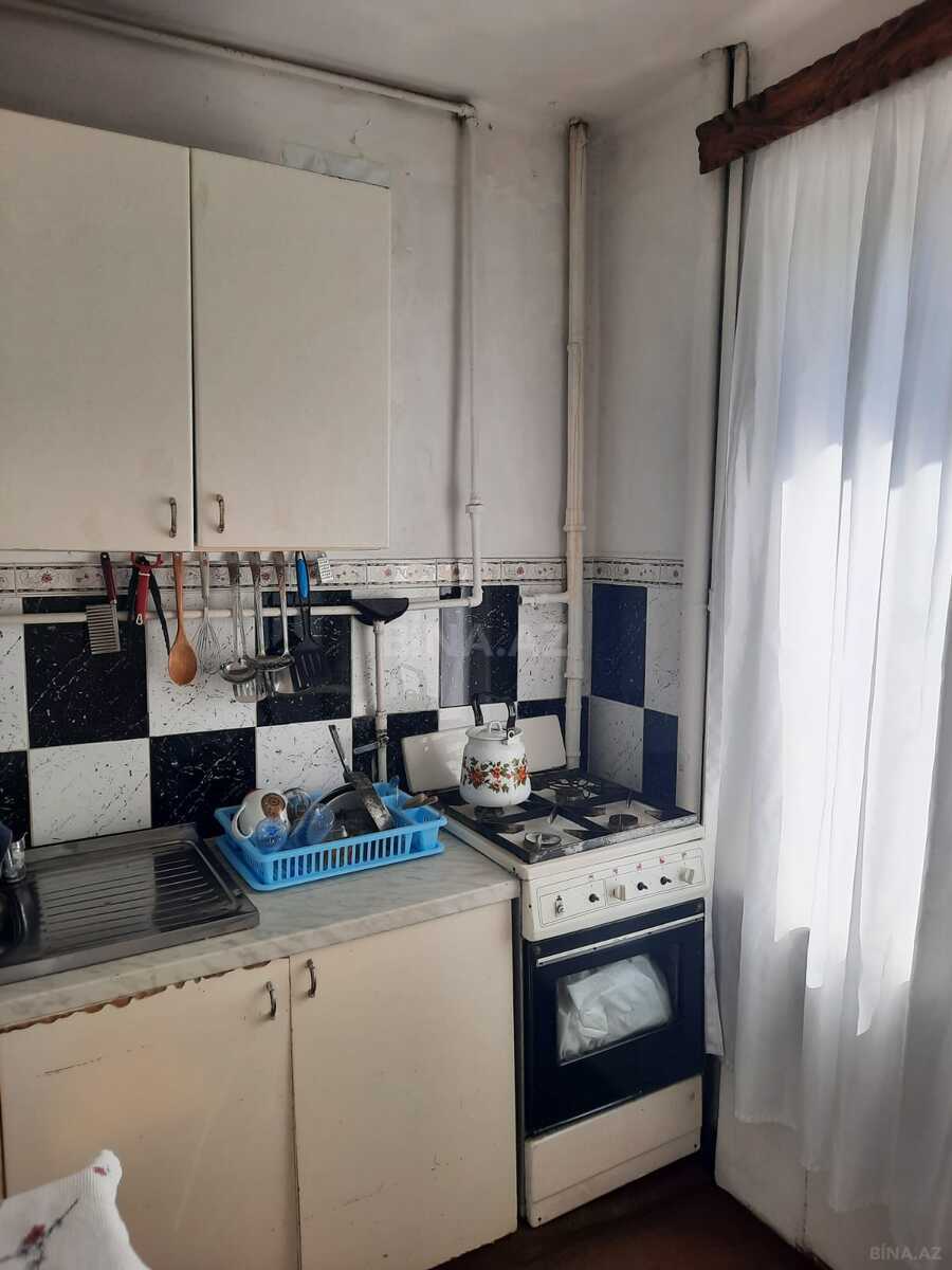 1 otaqlı Köhnə tikili, Bakıxanov q., Bakı