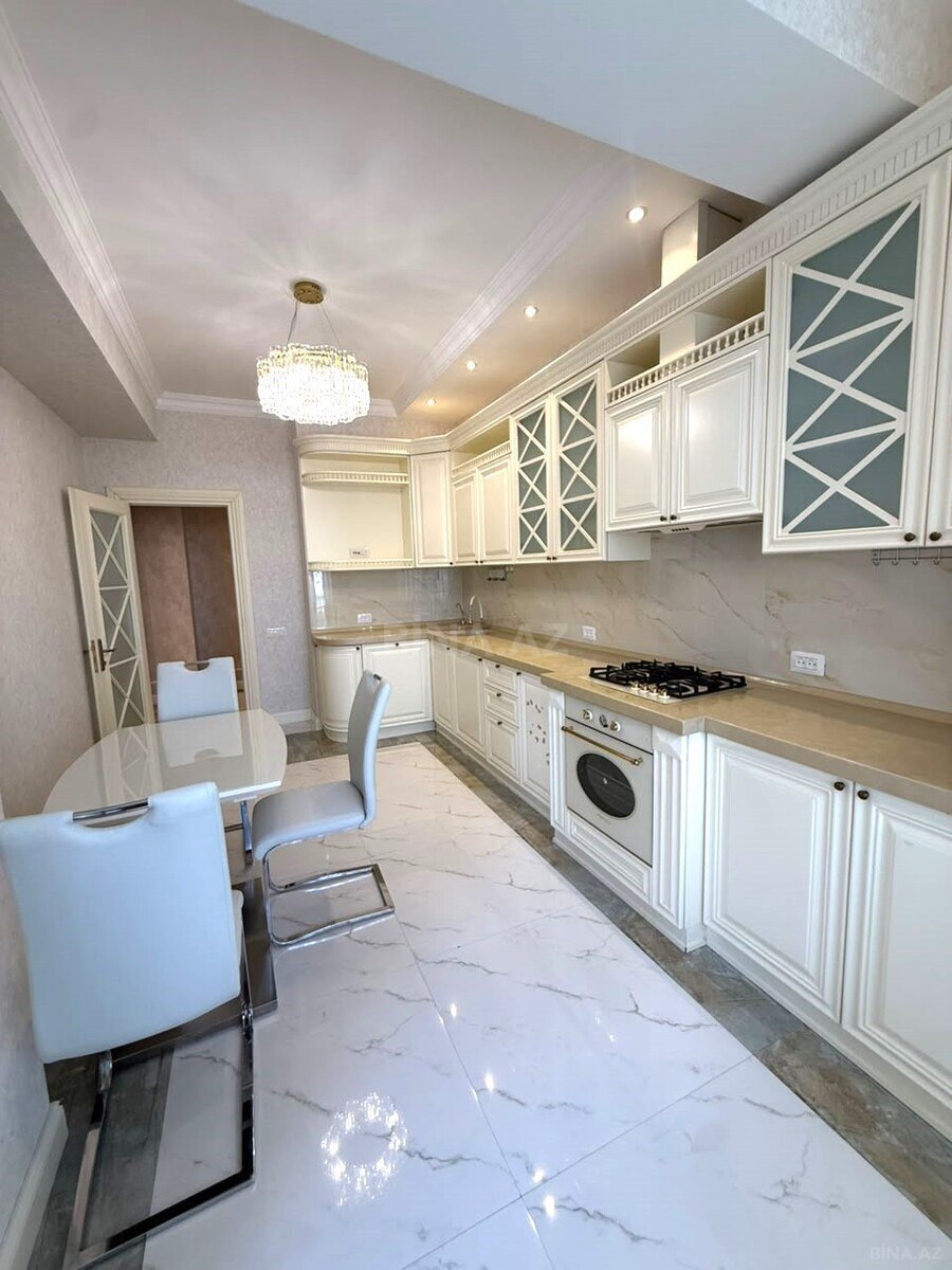 2 otaqlı Yeni tikili, Şah İsmayıl Xətai m., Bakı