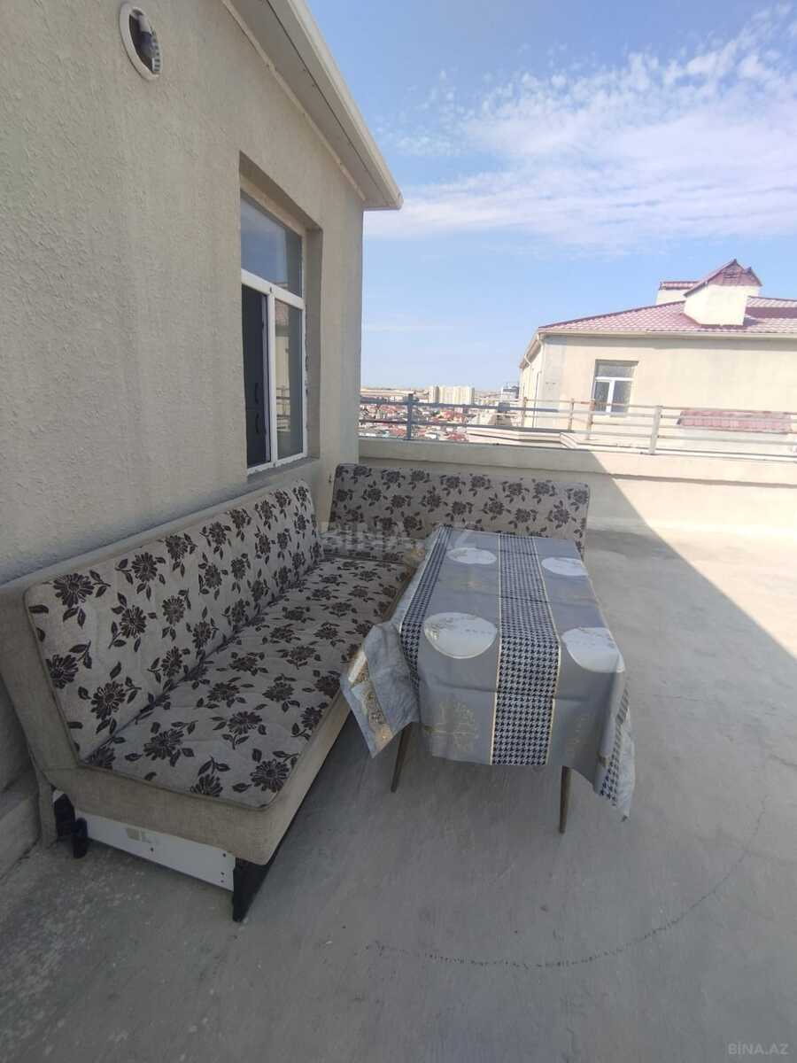 3 otaqlı Yeni tikili, Xırdalan
