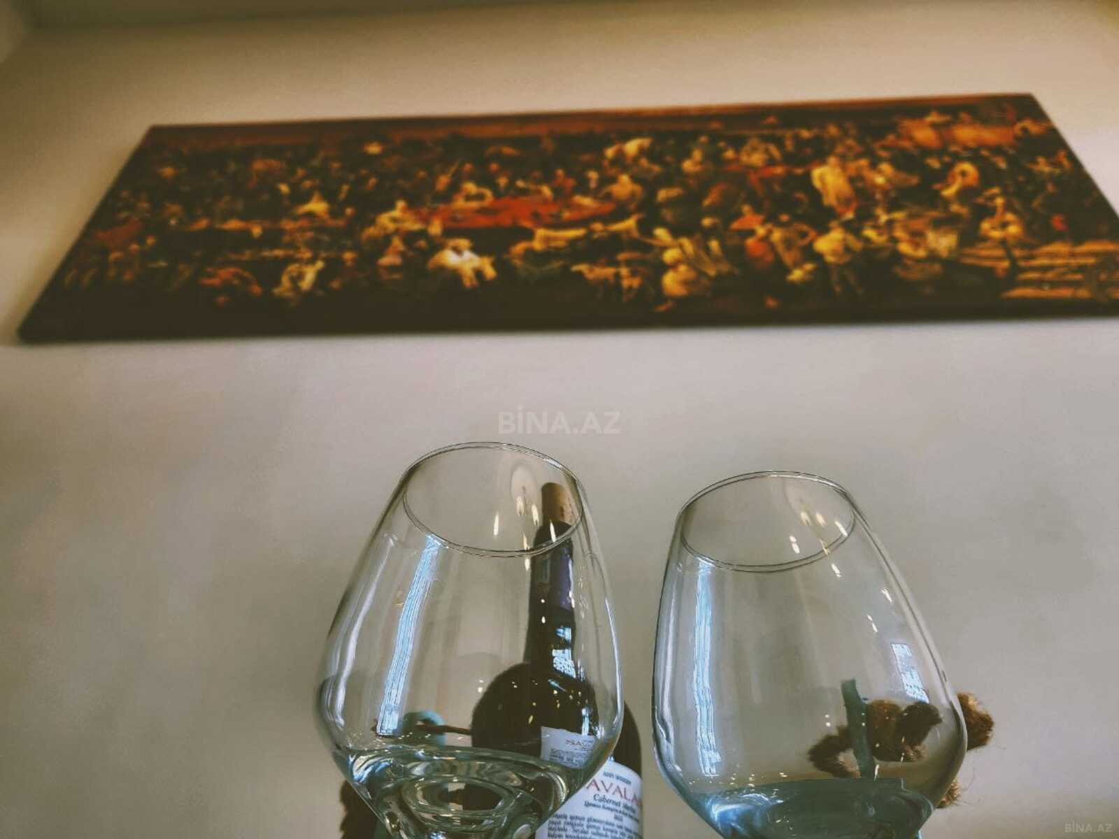 3 otaqlı Köhnə tikili, Sahil m., Bakı