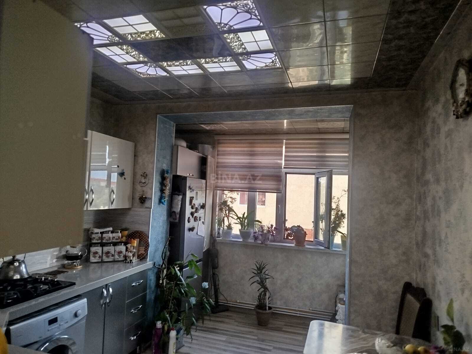 2 otaqlı Köhnə tikili, Sumqayıt