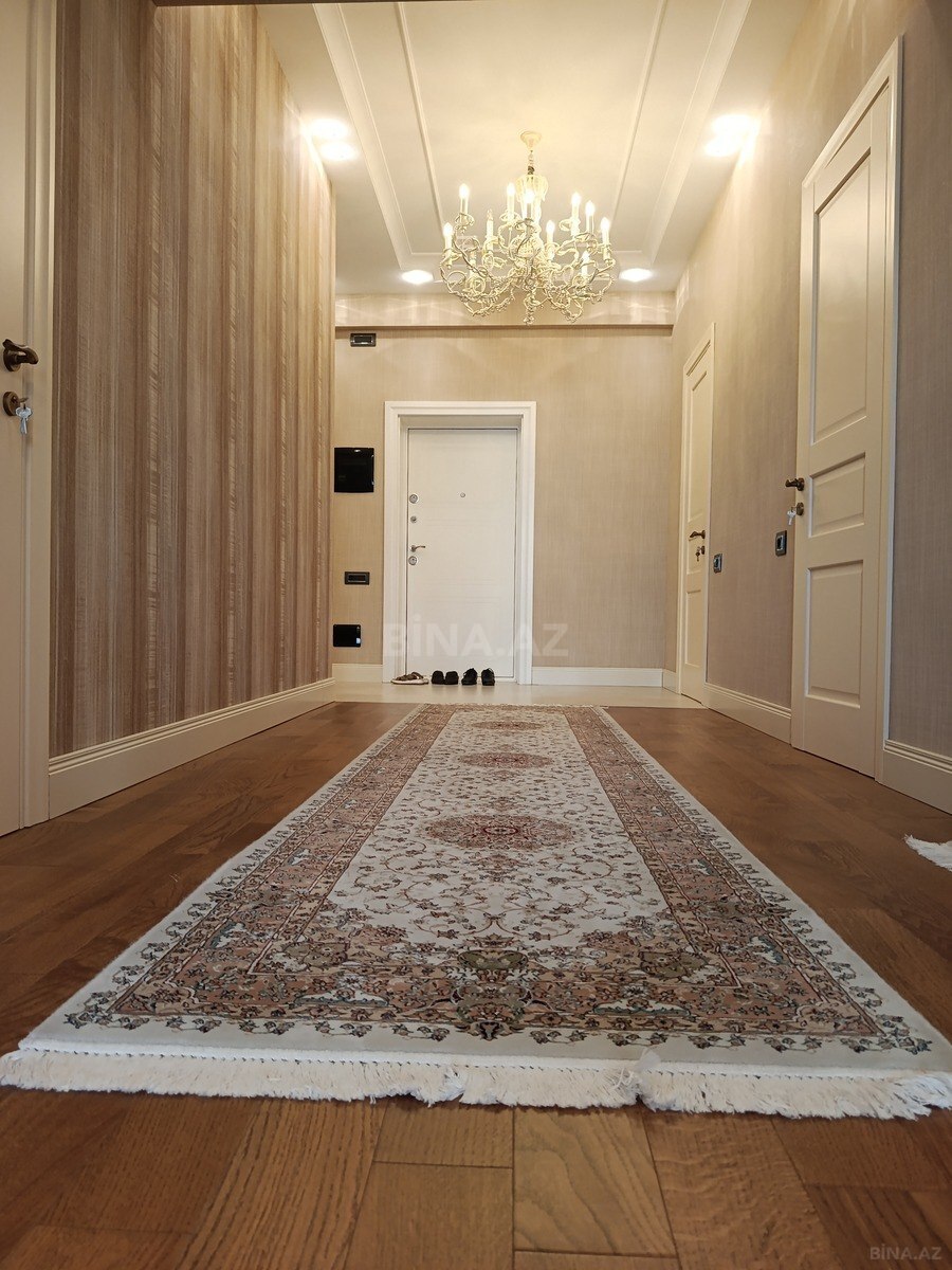 3 otaqlı Yeni tikili, 28 May m., Bakı