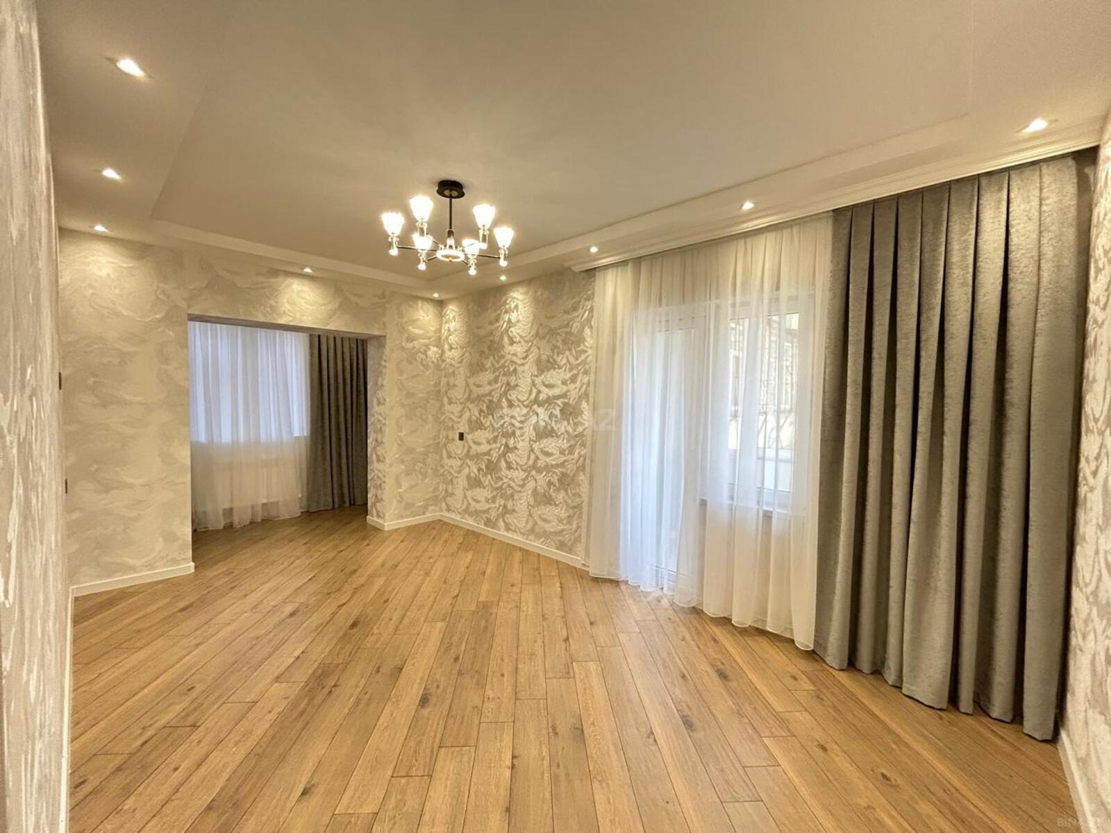 2 otaqlı Köhnə tikili, Xalqlar Dostluğu m., Bakı