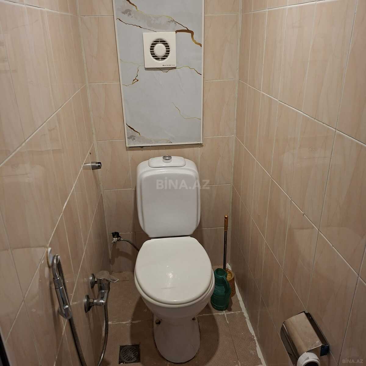 4 otaqlı Köhnə tikili, Suraxanı r., Bakı