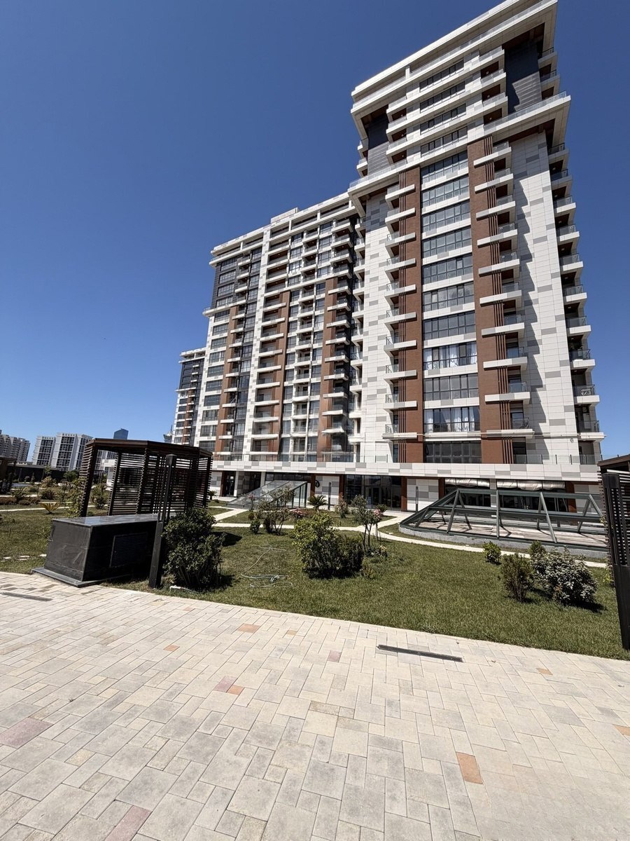 3 otaqlı Yeni tikili, Koroğlu m., Bakı