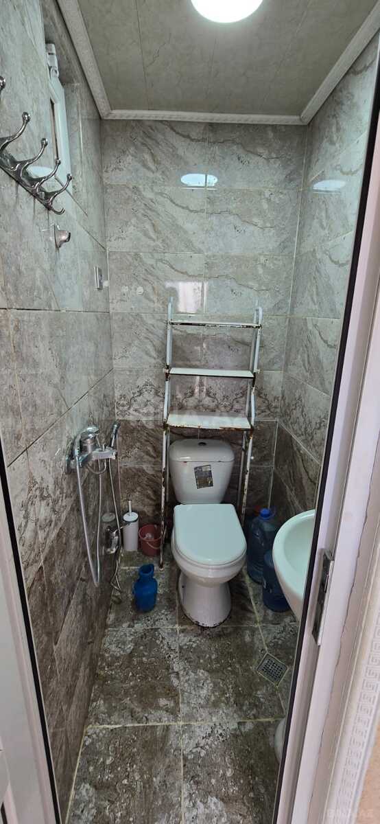 1 otaqlı Köhnə tikili, Elmlər Akademiyası m., Bakı