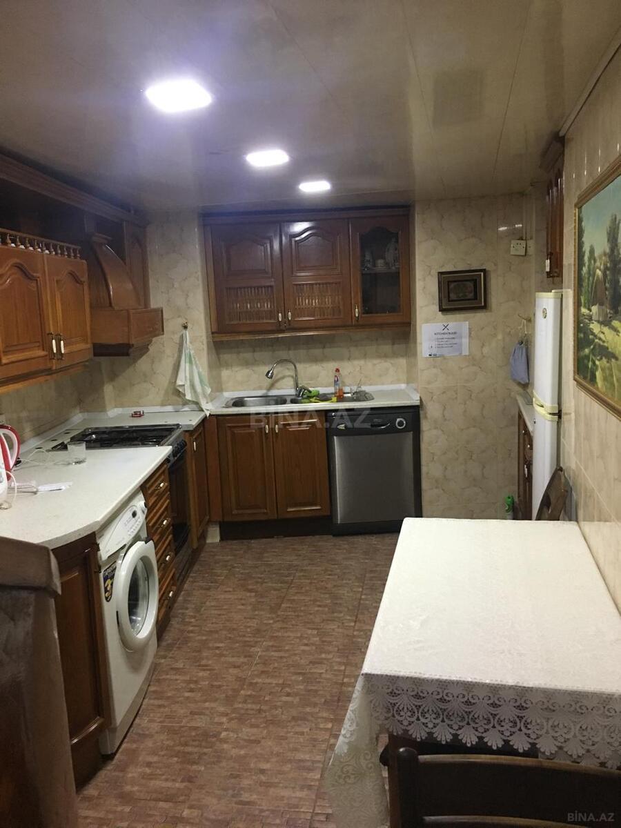 1 otaqlı Köhnə tikili, Sahil m., Bakı