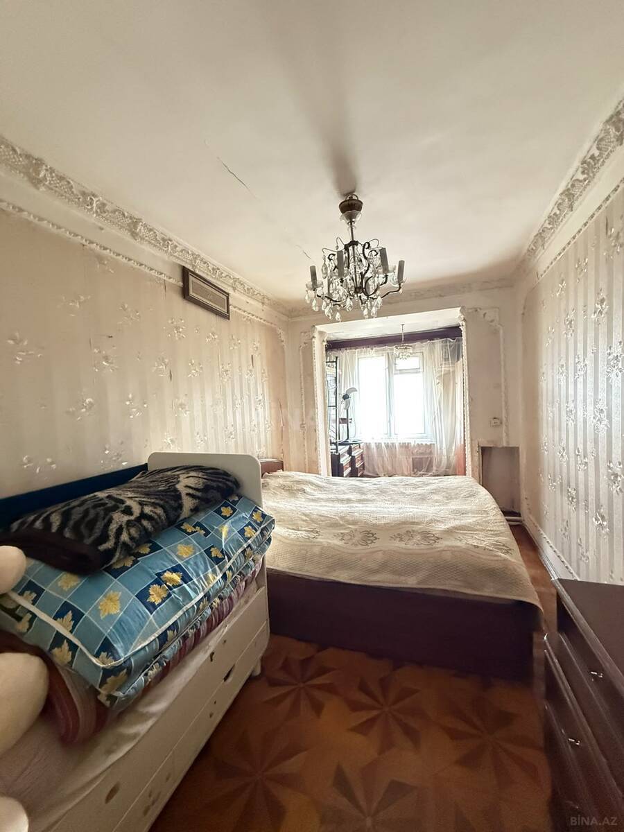 3 otaqlı Köhnə tikili, Elmlər Akademiyası m., Bakı