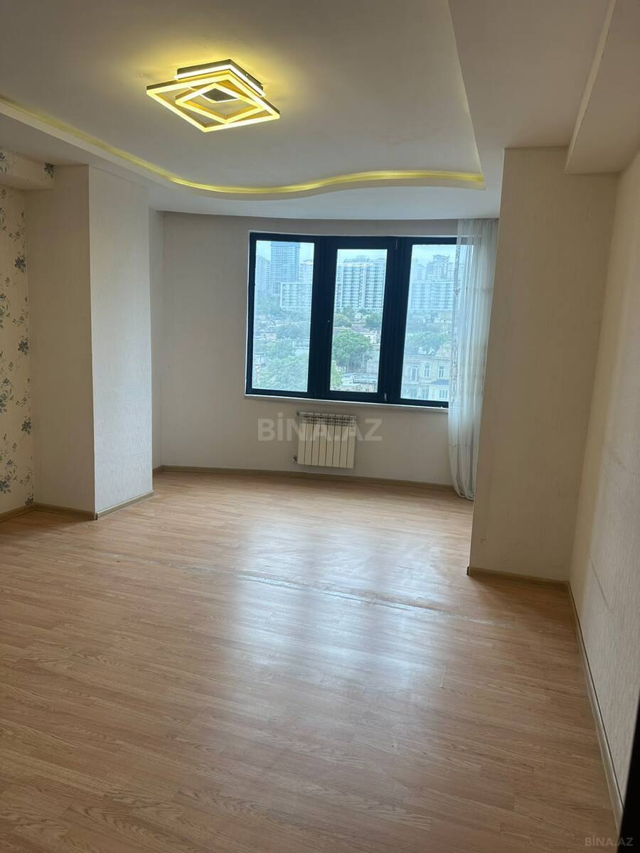 3 otaqlı Yeni tikili, Nizami m., Bakı