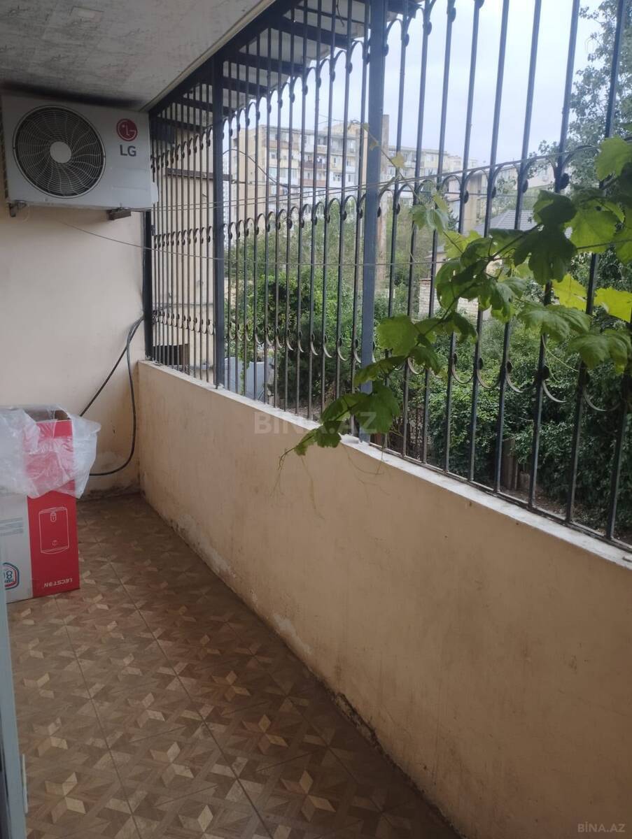 3 otaqlı Köhnə tikili, Həzi Aslanov m., Bakı
