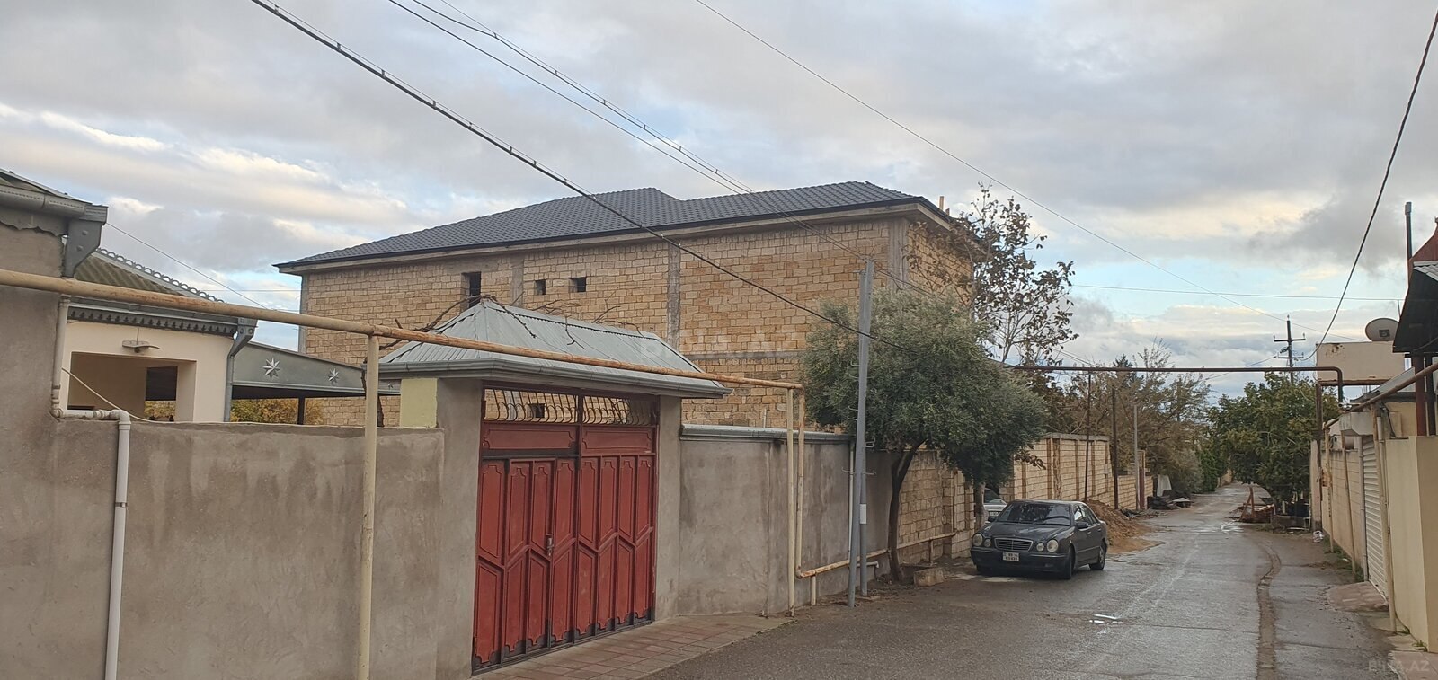 14 otaqlı Həyət evi/Bağ evi, Mehdiabad q., Bakı
