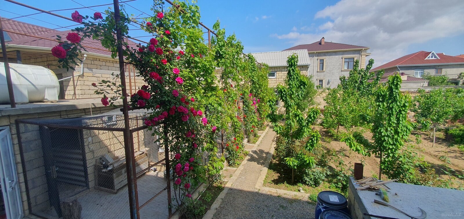 14 otaqlı Həyət evi/Bağ evi, Mehdiabad q., Bakı