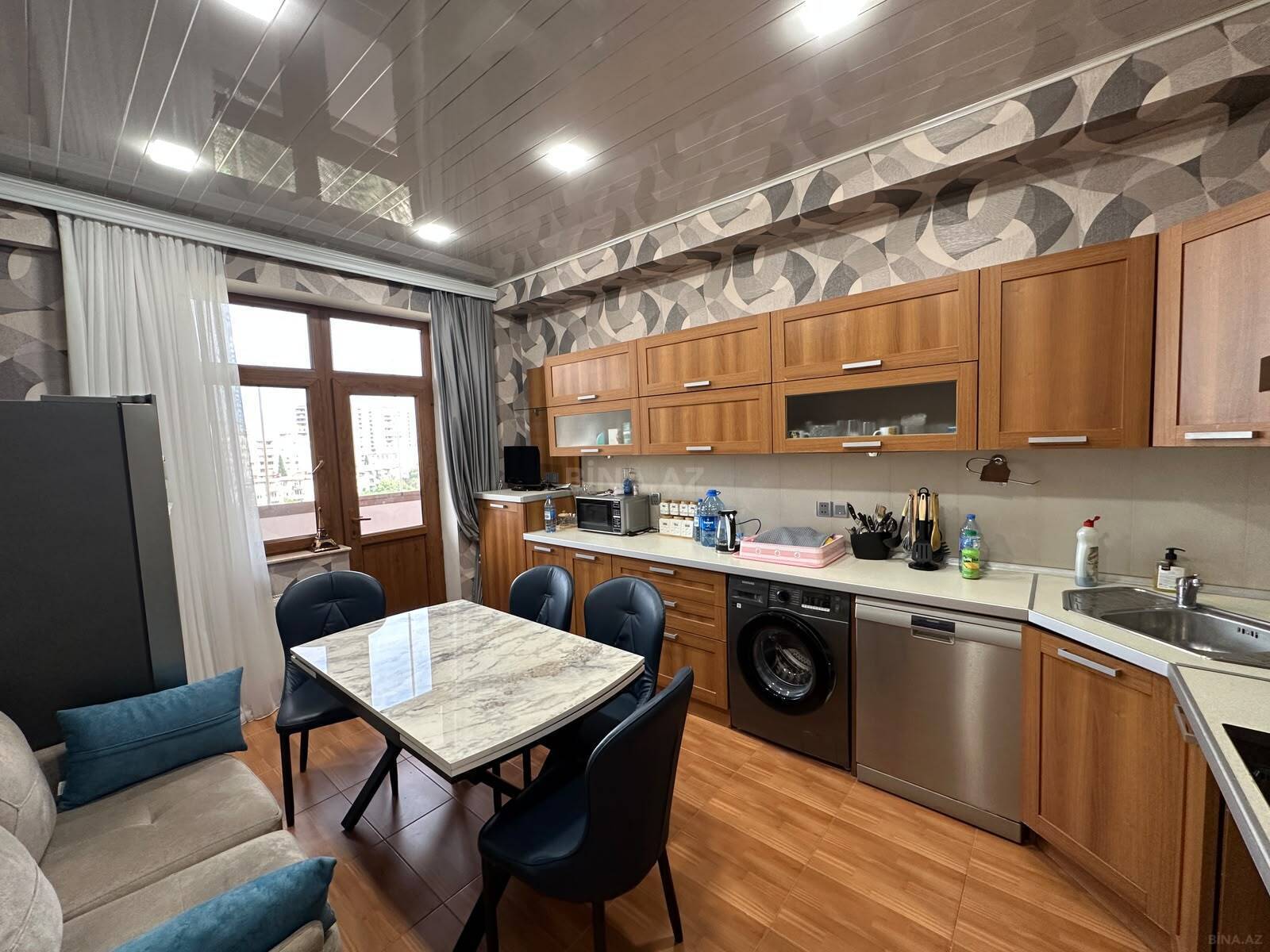 3 otaqlı Yeni tikili, Qara Qarayev m., Bakı
