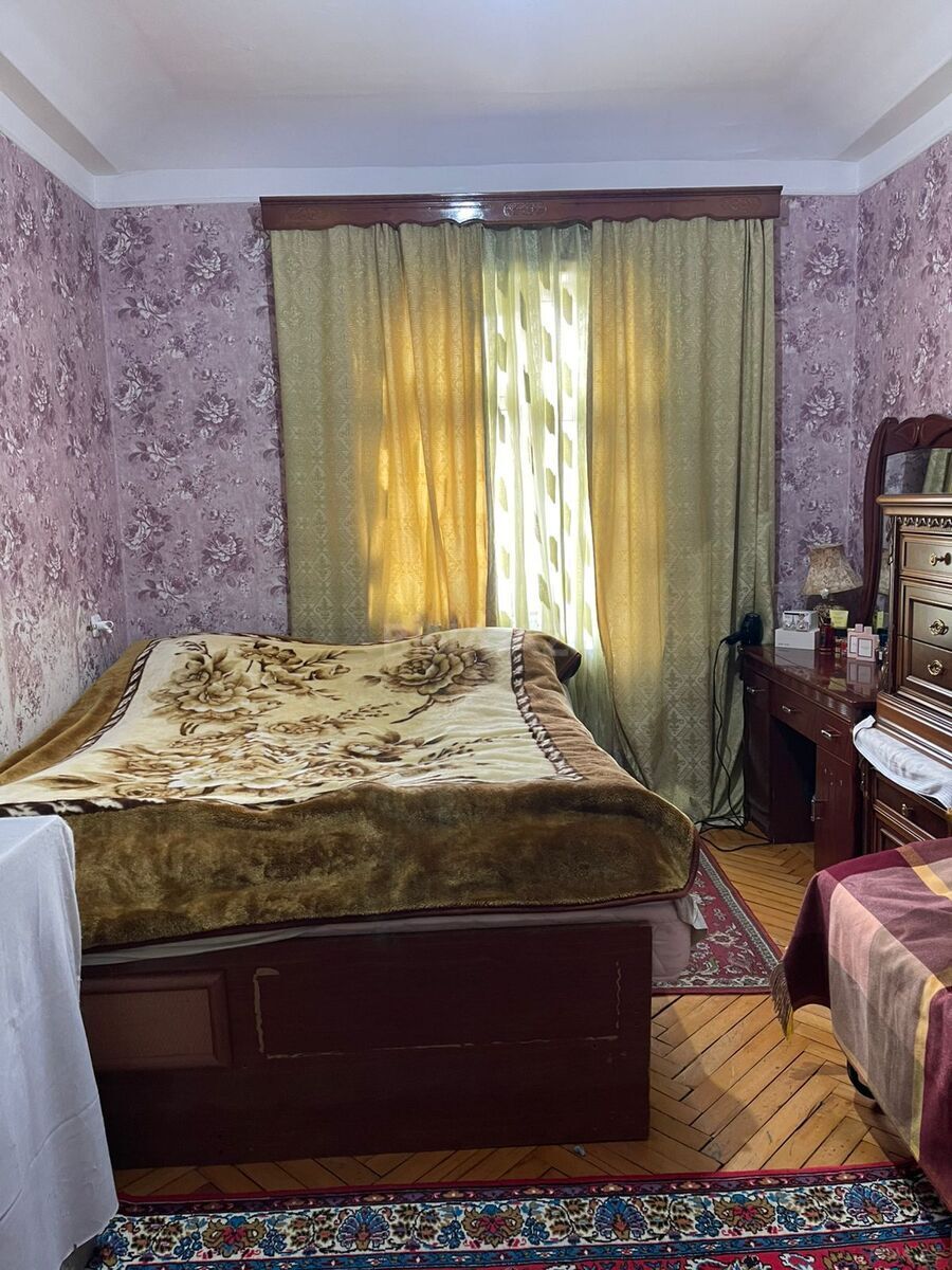 2 otaqlı Köhnə tikili, Neftçilər m., Bakı