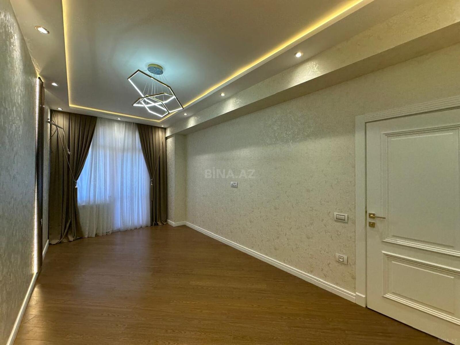 3 otaqlı Yeni tikili, 28 May m., Bakı